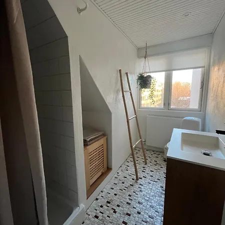 Charming Townhouse In Citycenter Townhouse - Free Parking