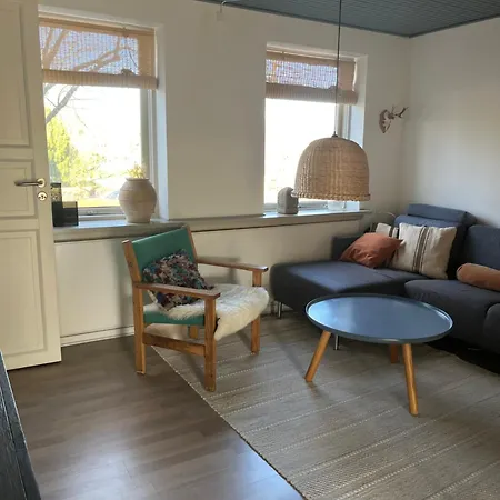 Charming Townhouse In Citycenter Townhouse - Free Parking Daire *